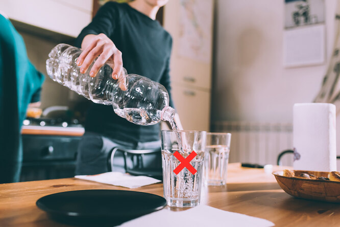 Почему нельзя пить много воды, если есть второй подбородок: неочевидное решение проблемы