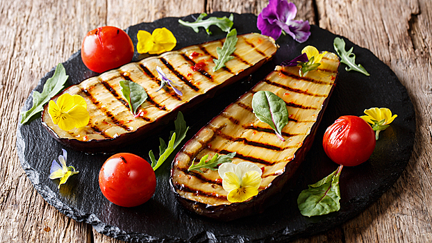 Как убрать горечь из баклажанов: четыре способа