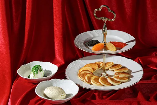 Где вкусно поесть и красиво посидеть в Москве на каникулах: первый гастрономический дайджест нового года