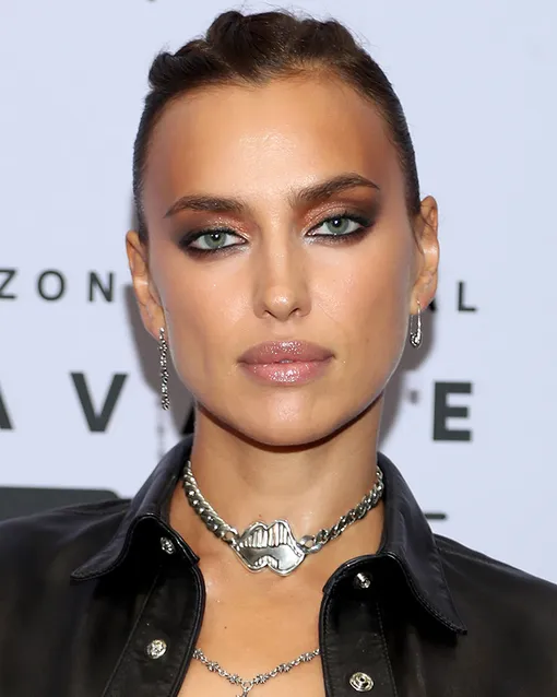 Обесцвеченные брови: кому из звезд идет этот тренд, а кому — нет