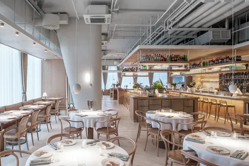 Где отметить День всех влюбленных: рестораны Москвы, Санкт-Петербурга и Дубая