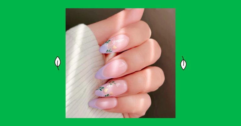 Цветы Прованса: 7 самых красивых идей французского маникюра с цветами