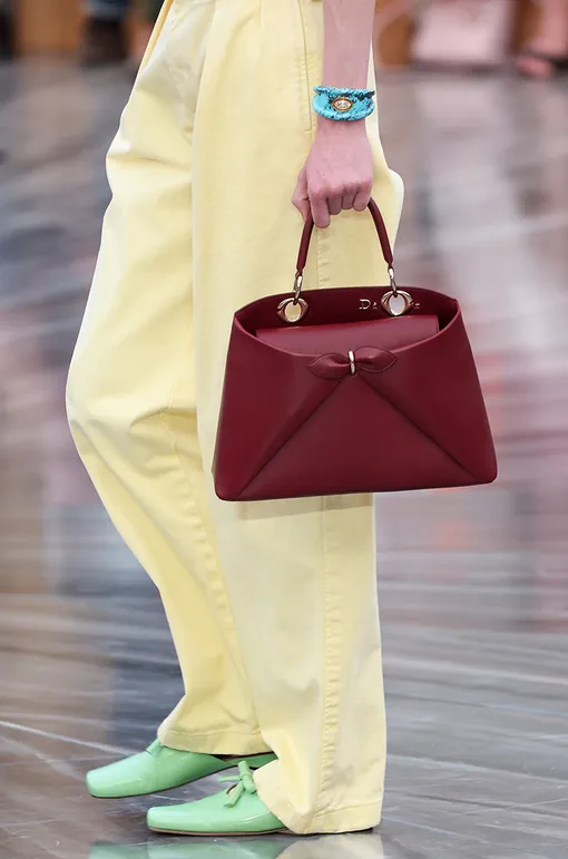 5 самых модных сумок лета-2026 Christian Dior весна-лето 2026