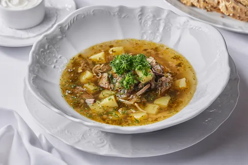 Новые рестораны не в центре, сеты, бранчи и завтраки: свежий гастрономический дайджест, с которым приятно начать год