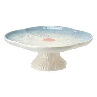 Первоцветы и птичьи трели: стильные интерьерные новинки в весенних коллекциях Tkano