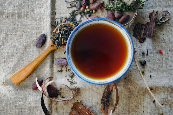 Неправильное заваривание чая превращает его в яд – но и польза от него колоссальная!