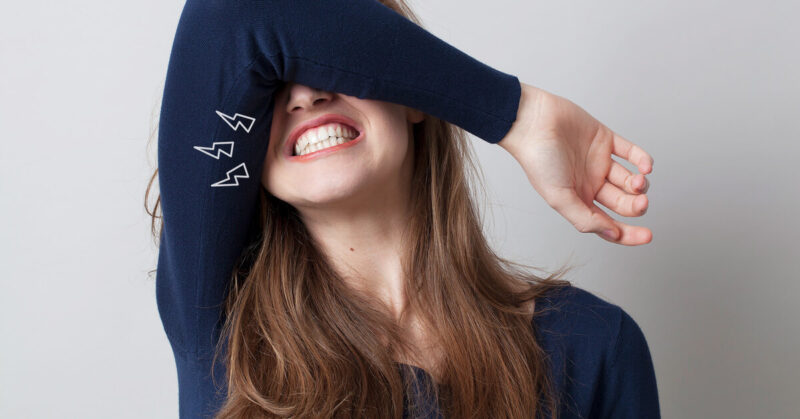 Как стресс влияет на здоровье зубов и дёсен