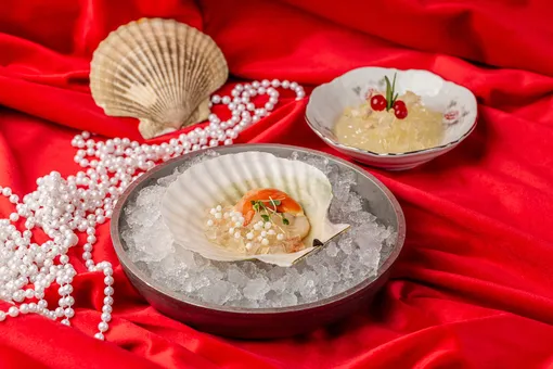 Где отметить День всех влюбленных: рестораны Москвы, Санкт-Петербурга и Дубая