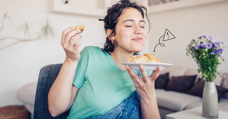 7 продуктов из ежедневного меню, которые мешают вылечить прыщи: в этом списке есть протеин