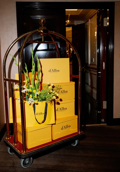 Бьюти-дайджест VOICE: самые яркие новости месяца из мира красоты