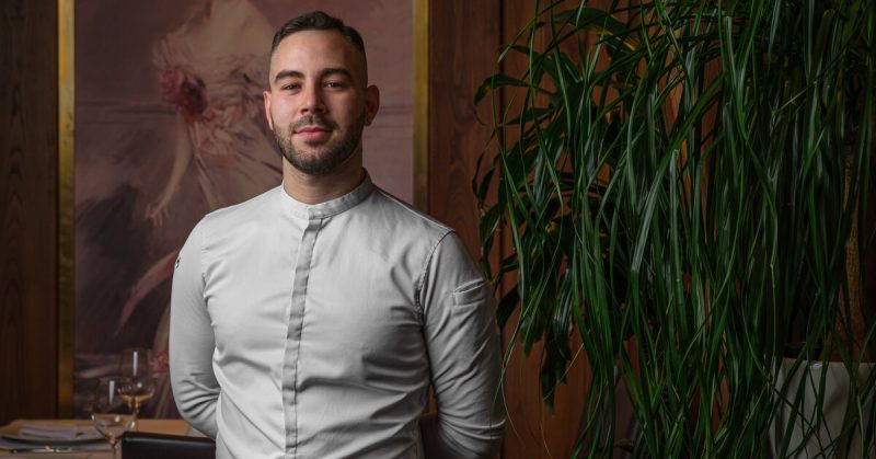 Шеф-повар Кателло Сансоне: «Для меня кухня — это эмоции, которые мы дарим гостям и друг другу в процессе» Шеф-повар Кателло Сансоне: «Для меня кухня — это эмоции, которые мы дарим гостям и друг другу в процессе»