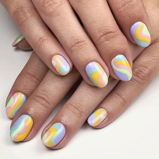 Пятна акварели: 10 самых стильных и романтичных дизайнов маникюра в пастельных тонах весны-2026