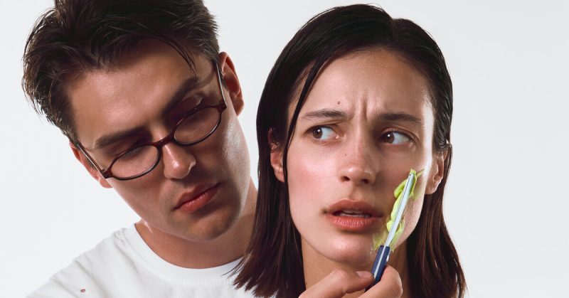 Бьюти-дайджест VOICE: новинки от Clarins, Tashe Professional и других брендов