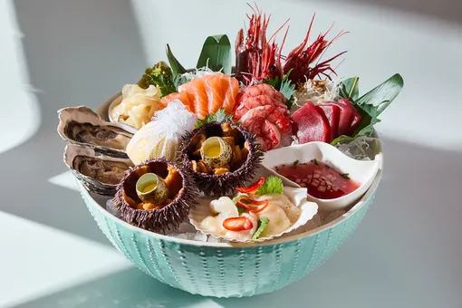 Где отметить День всех влюбленных: рестораны Москвы, Санкт-Петербурга и Дубая