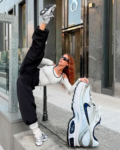 Как носить гетры – одну из ключевых фэшн-фишек весны-2026 Как носить гетры – одну из ключевых фэшн-фишек весны-2026