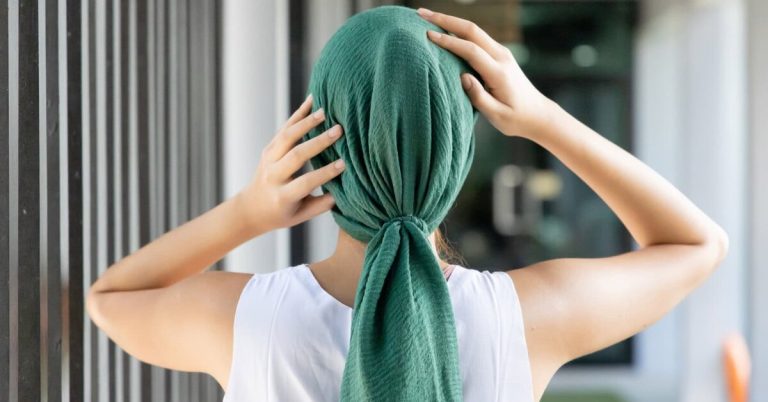 «Врачи уже не говорят о ремиссии — лишь о стабилизации»: как я узнала, что у меня 4 стадия рака, и что происходило потом