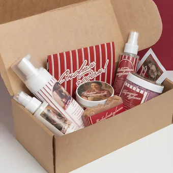 От волшебных наборов и адвентов до бьюти-гаджетов: 26 роскошных подарков под елку для самых любимых женщин От волшебных наборов и адвентов до бьюти-гаджетов: 26 роскошных подарков под елку для самых любимых женщин