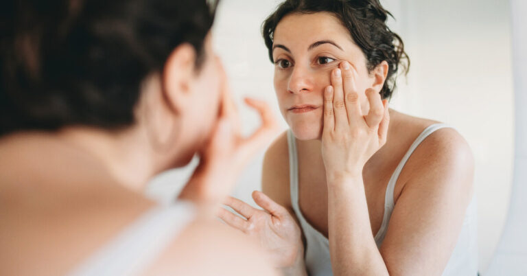 Как избавиться от темных кругов под глазами: 9 советов, которые реально работают