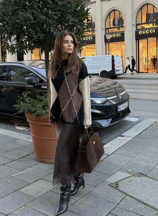 Если ты еще не носишь одежду в клетку – это нужно исправлять