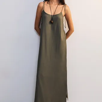 Хайди Клум выбирает: альтернатива чёрному платью весной 2026 Хайди Клум выбирает: альтернатива чёрному платью весной 2026