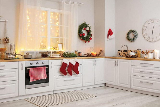 Как быстро украсить кухню к Новому году и Рождеству: 10+ простых идей