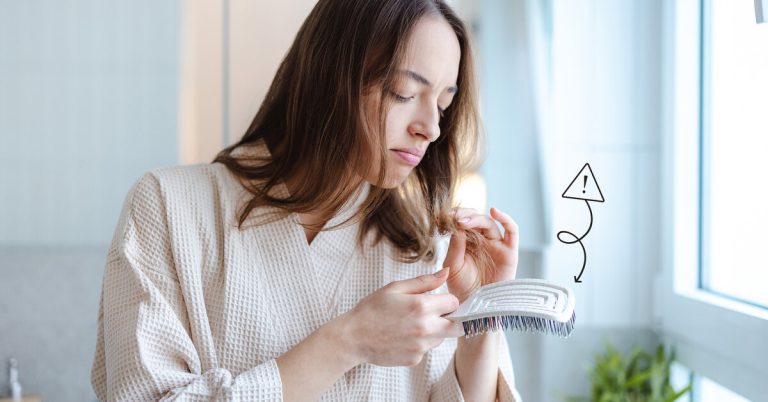 Не мелочь, а база: что будет с твоими волосами, если не мыть расческу