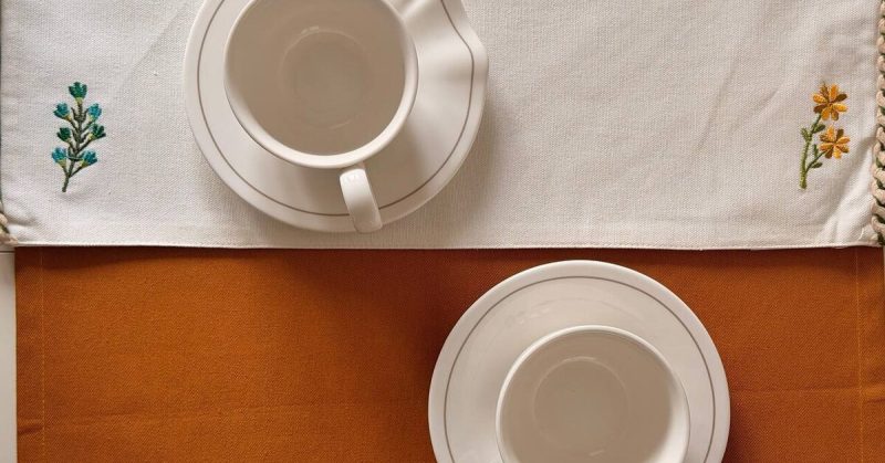 Первоцветы и птичьи трели: стильные интерьерные новинки в весенних коллекциях Tkano