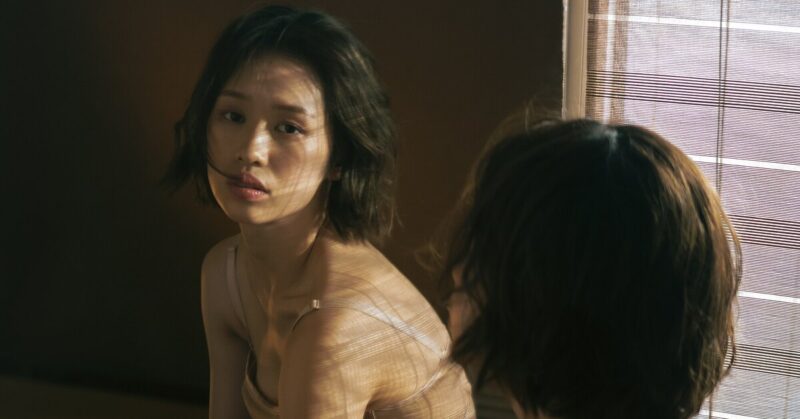 В какое время наносить дезодорант, чтобы точно не вспотеть: проверь себя!