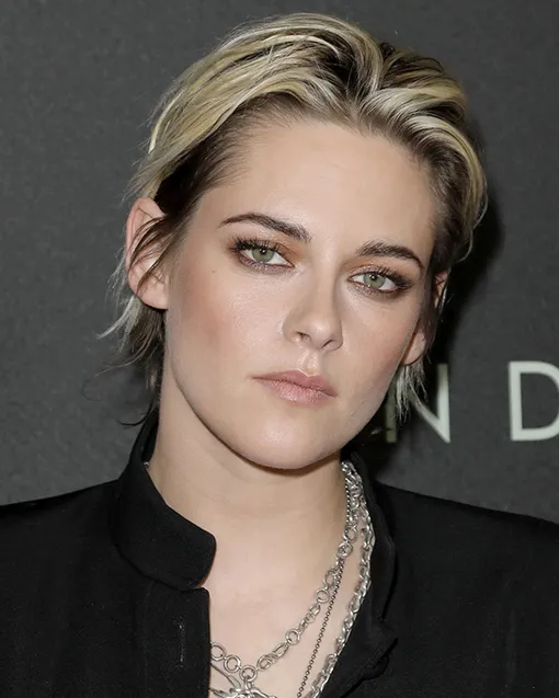 Обесцвеченные брови: кому из звезд идет этот тренд, а кому — нет