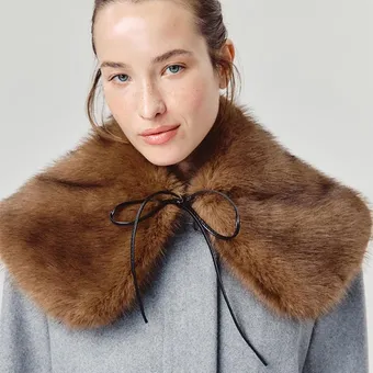 Если ты модная девушка – у тебя должен быть меховой воротник