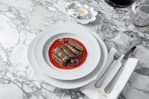 Новые рестораны не в центре, сеты, бранчи и завтраки: свежий гастрономический дайджест, с которым приятно начать год