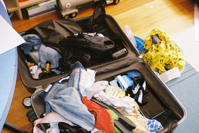Как правильно собирать чемодан и компактно сложить вещи: лайфхаки, чтобы все поместилось
