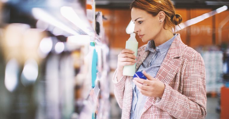 Хелатный или глубокой очистки: какой шампунь выбрать?