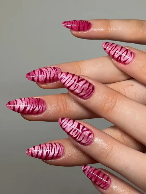 Тигриный маникюр: 4 модных варианта анималистичного маникюра на весну 2026