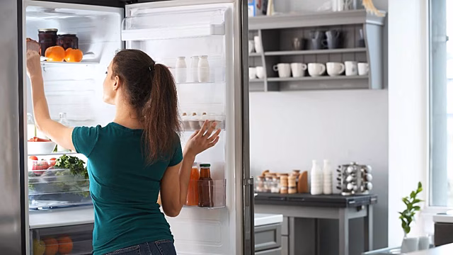 Какие продукты нельзя хранить в холодильнике