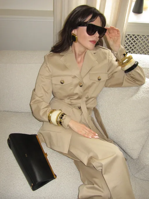 Персональный стилист Елена Лукашина поделилась подробностями профессии и своего карьерного пути Персональный стилист Елена Лукашина поделилась подробностями профессии и своего карьерного пути