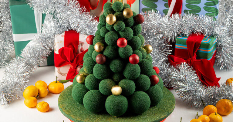 Что заказываем с доставкой и где получаем новогодние подарки в Москве: специальный гастрономический дайджест