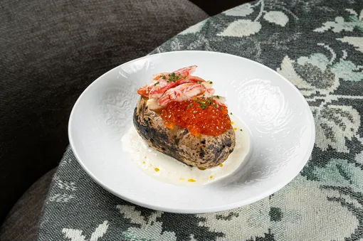 Самые обсуждаемые рестораны столиц и регионов, особые меню и блюда + сезон сморчков: свежий гастрономический дайджест