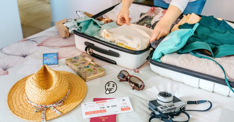 Необходимые вещи, которые опытные путешественники никогда не берут с собой в дорогу