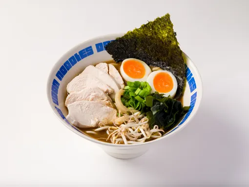 Где вкусно поесть и красиво посидеть в Москве на каникулах: первый гастрономический дайджест нового года