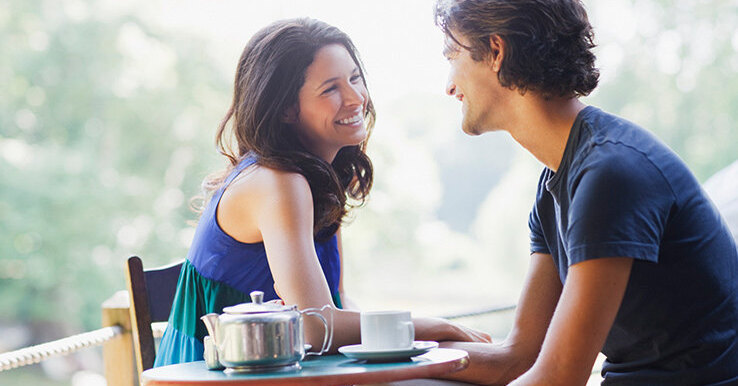 Улыбнись и узнай больше: 13 необычных вопросов для первого свидания