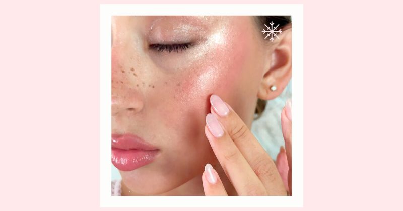 Майский снег: 5 блестящих и необычных «зимних» макияжей, которые выглядят стильно даже весной и летом