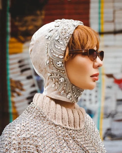 Оверсайз – в топку? Теперь модно одеваться, как средневековая принцесса