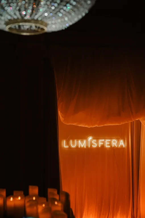 Новые спектакли, ярмарка современного искусства, музыкальный байопик и многое другое: дайджест событий апреля Новые спектакли, ярмарка современного искусства, музыкальный байопик и многое другое: дайджест событий апреля