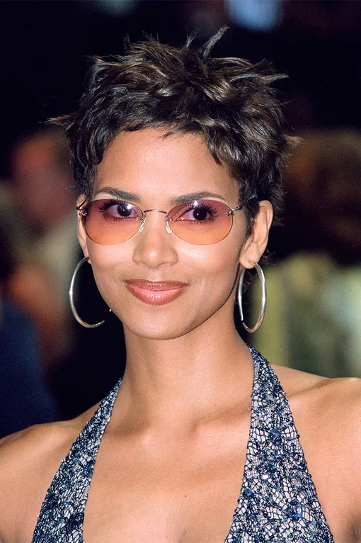 Как сделать макияж в стиле 2000-х: советы и тренды