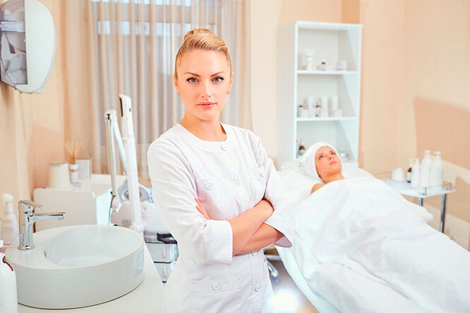 Чек-лист хорошего косметолога: 7 признаков, что врачу можно доверить свое лицо