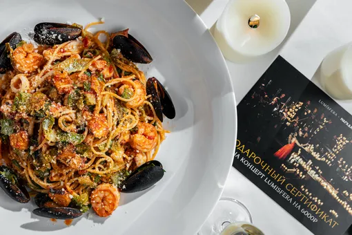 Где отметить День всех влюбленных: рестораны Москвы, Санкт-Петербурга и Дубая