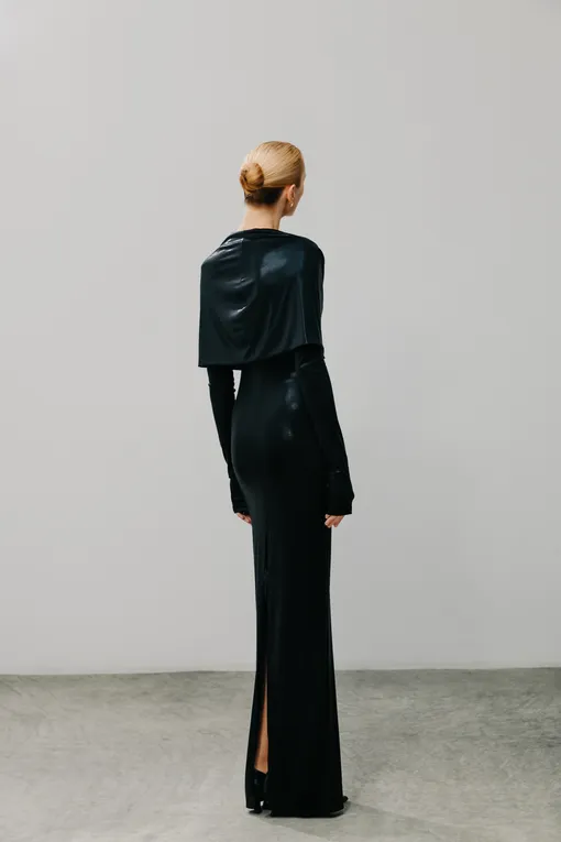 Первый фэшн-дайджест декабря: в чем пойти на корпоратив, идеи новогодних подарков и модное вдохновение