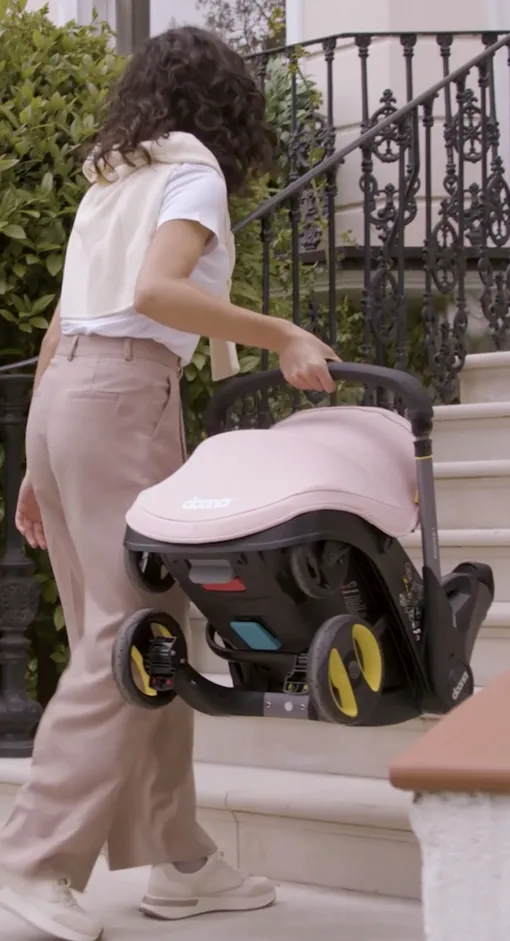 Модный дайджест этой недели: теплый трикотаж, верхняя одежда и подарки себе любимой