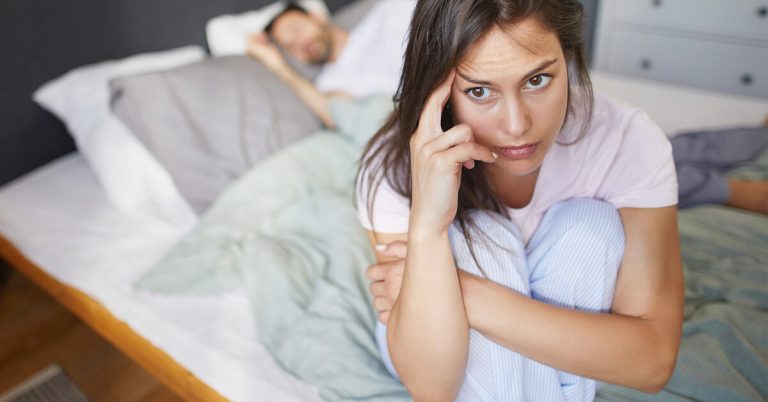 7 признаков того, что ты теряешь себя в отношениях